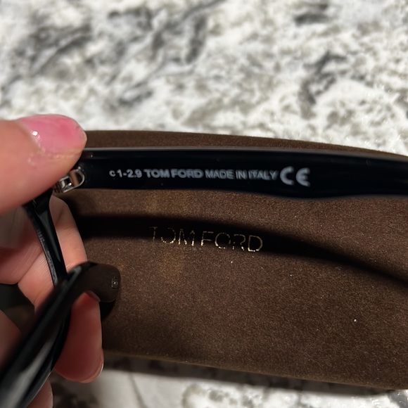 Tom Ford prescription glasses - Picture 4 of 4